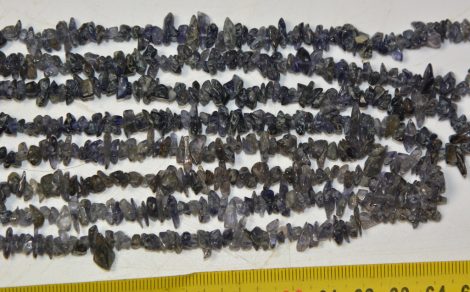 Iolite chips beads 85 - 90 cm Iolit Iolite chips beads 85 - 90 cm Iolit