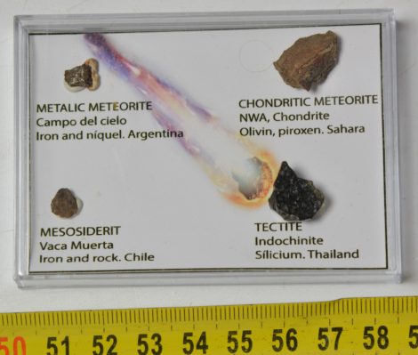  A small collection of 3 meteorites and a tektite